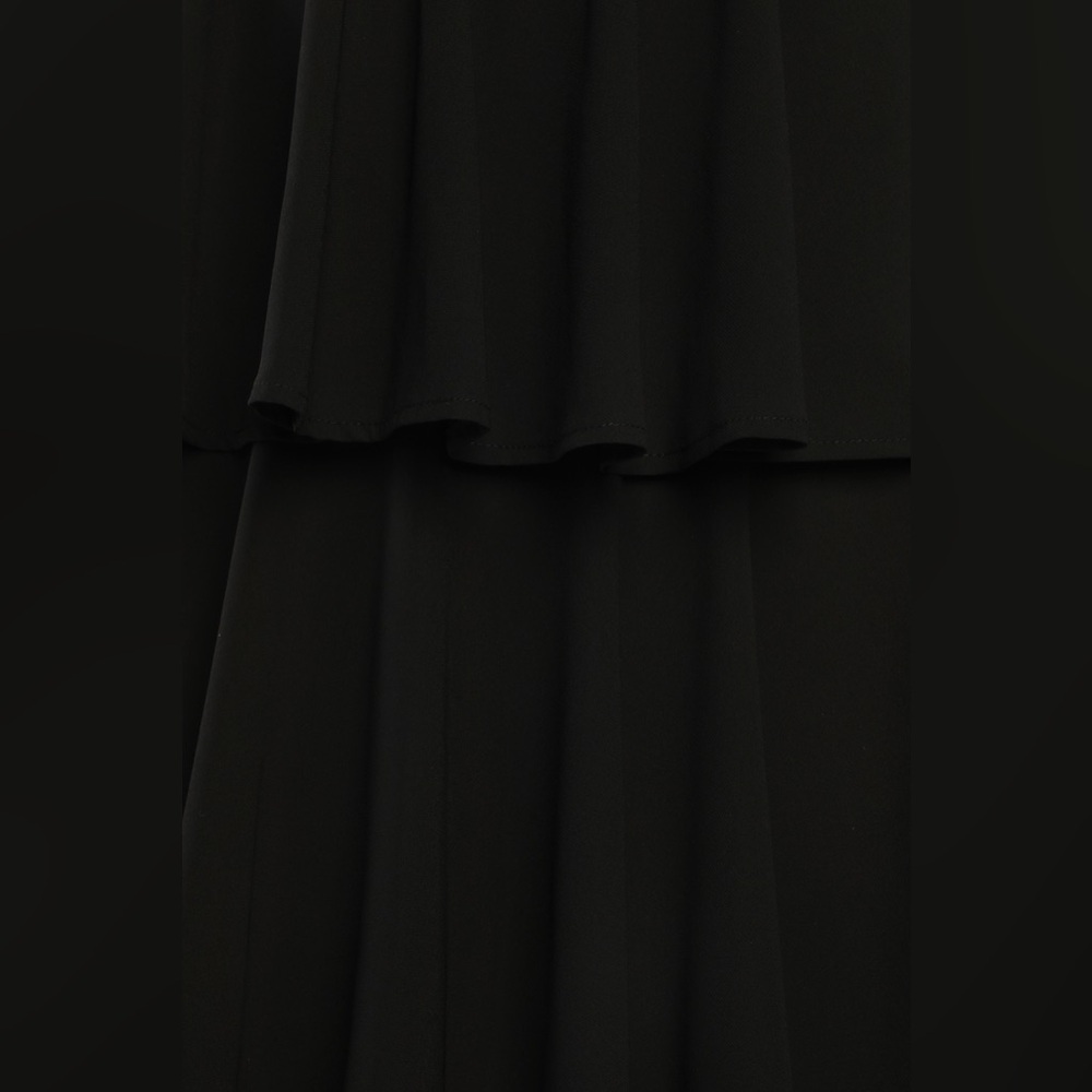 Lulus NWOT Amazing Evening Black
Tiered‎ Maxi Dress Medium - Picture 7 of 7